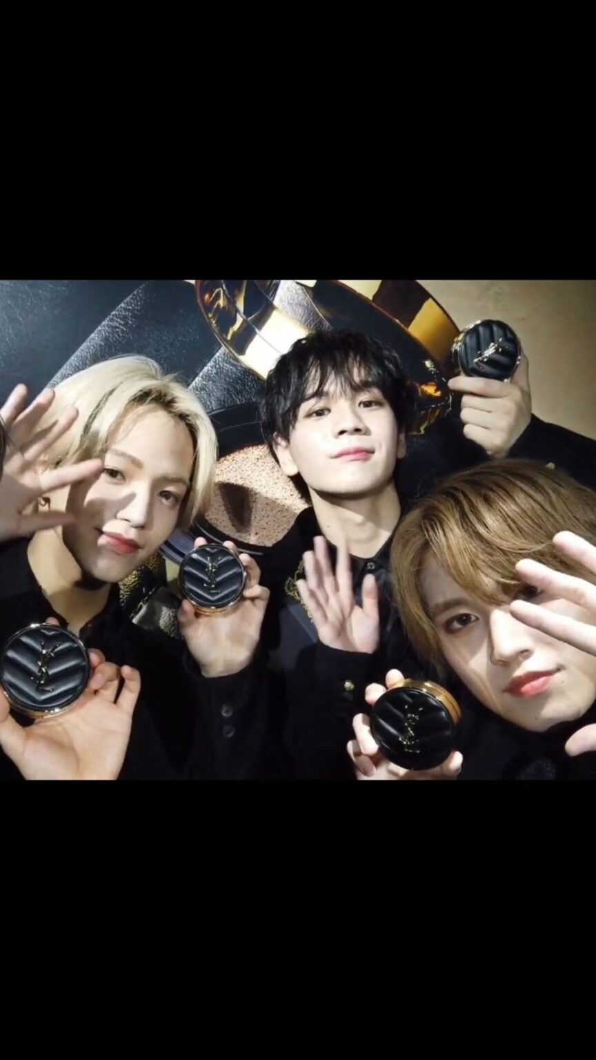 .
「イヴ・サンローラン・ボーテ」
@yslbeauty から
新しく発売されたクッションファンデーション
「アンクル ド ポー ルクッションN」の .
「イヴ・サンローラン・ボーテ」
@yslbeauty から
新しく発売されたクッションファンデーション
「アンクル ド ポー ルクッションN」の