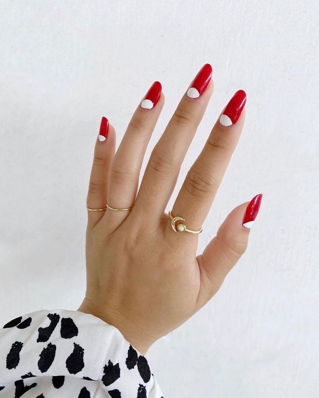 Ellebeauty 次のネイルどうしようかな と悩んでいるなら 海外セレブのネイルも担当する Nailartbyqueenie のアカウントをチェックして Magmoe