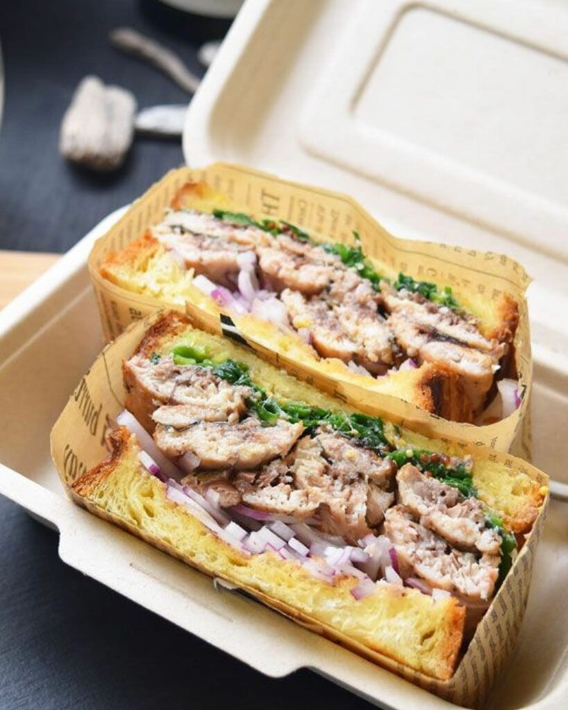 【#エルグルメレシピ 】まさに今が旬のさんまをたっぷりとサンド!さんまの肝で作る肝バターが大人っぽい味の決め手。ボリュームのあるサンドイッチは冷えた白ワインと相 【#エルグルメレシピ 】まさに今が旬のさんまをたっぷりとサンド!さんまの肝で作る肝バターが大人っぽい味の決め手。ボリュームのあるサンドイッチは冷えた白ワインと相