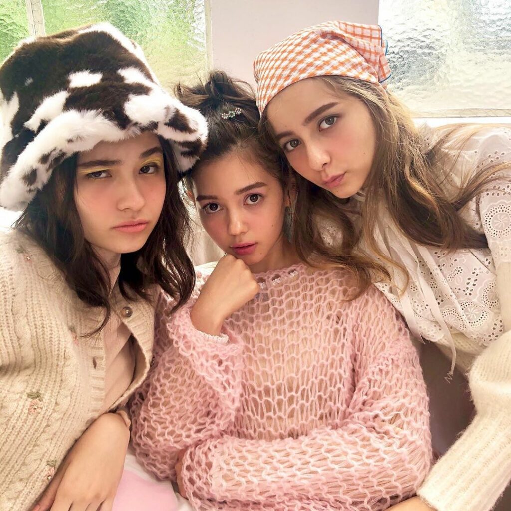 .
みなさんViVi Fes LIVE
楽しんでいただけましたか？

愛花、さくら、莉菜も
先輩たちに負けずキラキラしてましたね
ViVi12月号「カラー