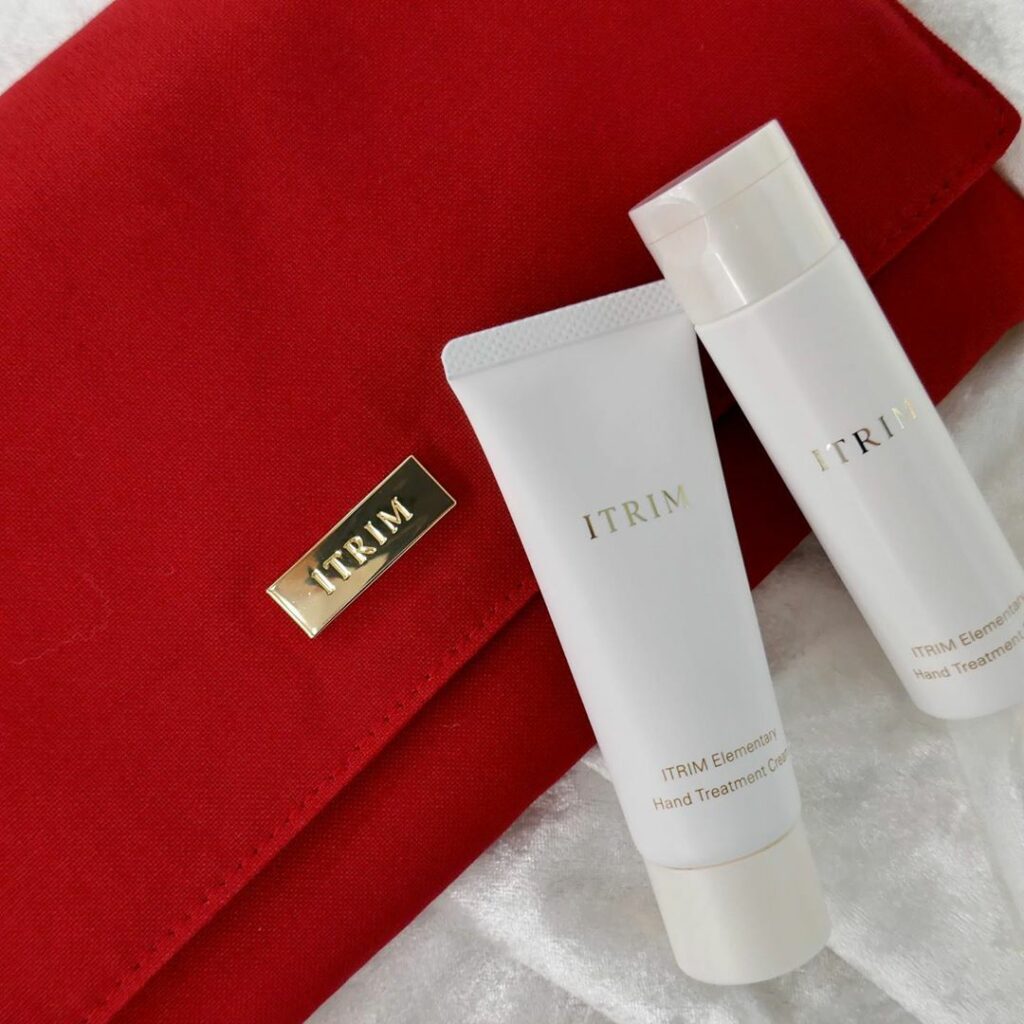 \ITRIM(イトリン)のホリデー情報をお届け♪/
2020年らしいホリデーがITRIMから登場します! 手があれがちな昨今にうれしい、いつでもどこでも「洗う \ITRIM(イトリン)のホリデー情報をお届け♪/
2020年らしいホリデーがITRIMから登場します! 手があれがちな昨今にうれしい、いつでもどこでも「洗う