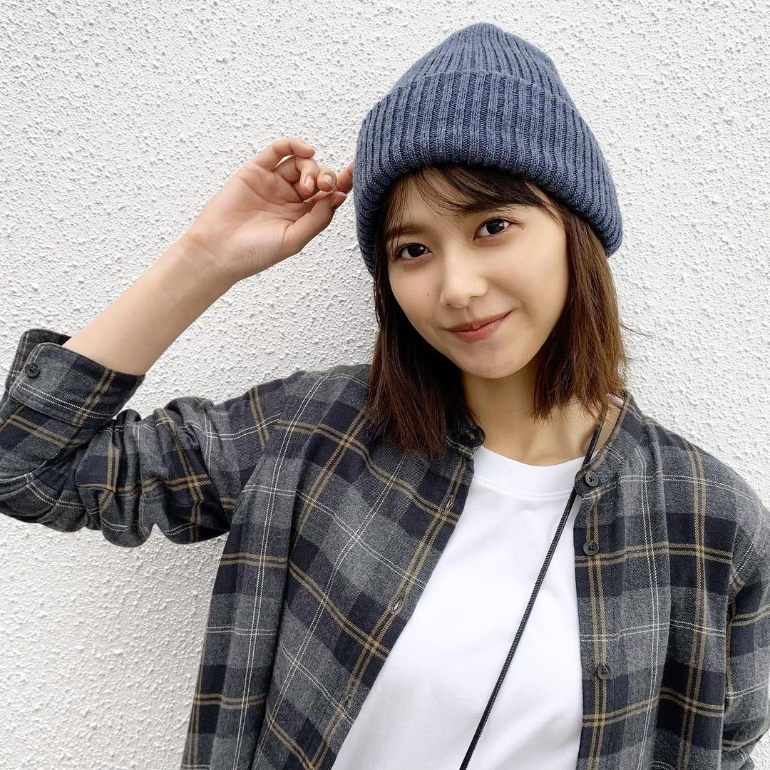 発売中のノンノ1月号「“買う理由が3つある”UNIQLO＆GU 冬の指名買いリスト」より、理佐のオフショをお届け﻿ ちょっぴりメンズっぽい
