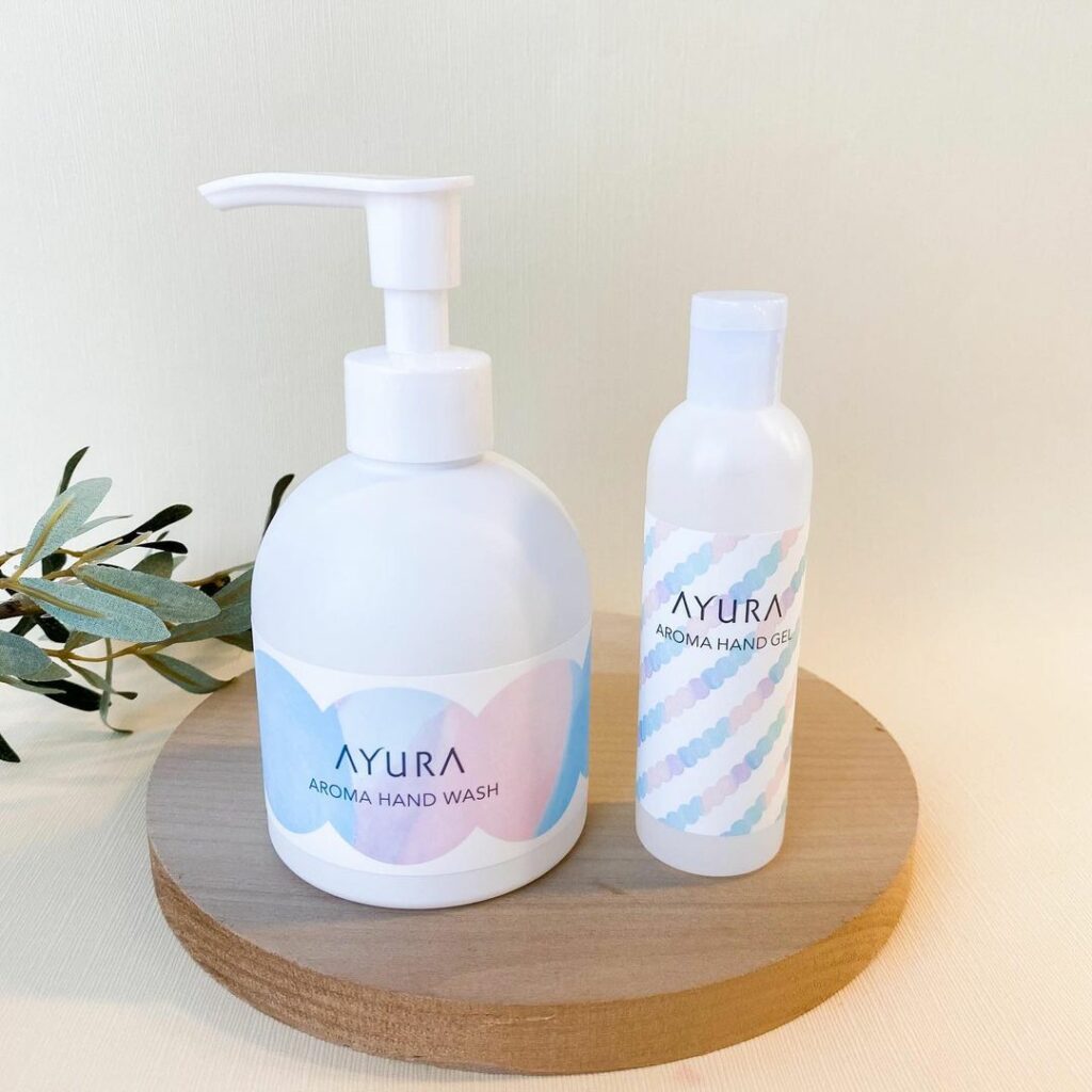 #アユーラ から毎日使えるハンドソープとハンドジェルが登場12/1発売。

アユーラ アロマハンドウォッシュ 200ml ￥1600
洗うたびに手