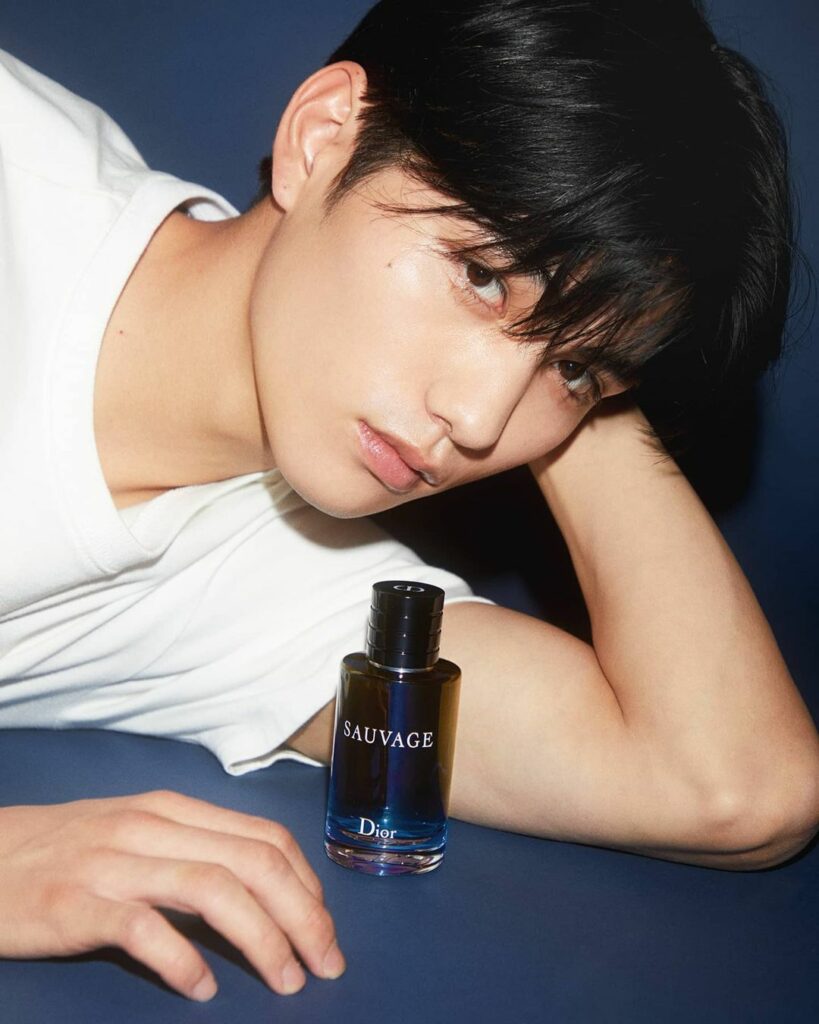 香りは装いのひとつ。NYLON guysにレコメンドしたい香り、ディオール「ソヴァージュ」は“野性的”を意味する力強い爽やかさとエレガントな魅力を持った、次世代