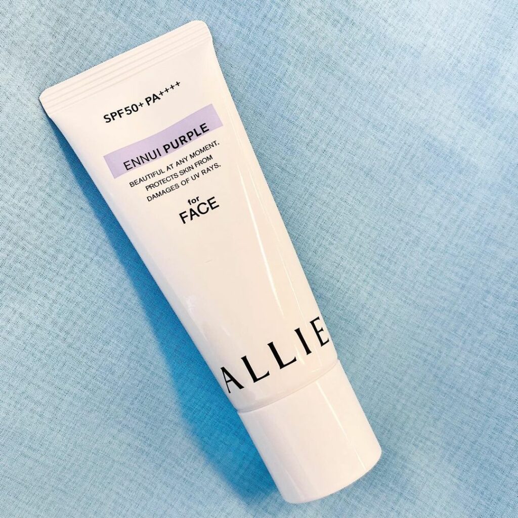 #アリィー から #ノーファンデUV 誕生2/16発売。
ベースメイクを重ねたくない!ファンデーションを使わない時にも肌をキレイに見せたい!
という“ノーファ #アリィー から #ノーファンデUV 誕生2/16発売。
ベースメイクを重ねたくない!ファンデーションを使わない時にも肌をキレイに見せたい!
という“ノーファ