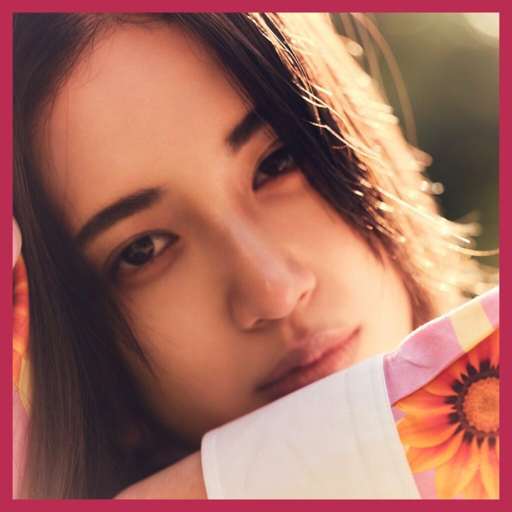 ちょっと気は早いかもしれませんが、
春に向けて新しい小物の新調してみませんか？

ロエベのアイテムなら大人っぽくて長く使えるシンプルなデザインもたく