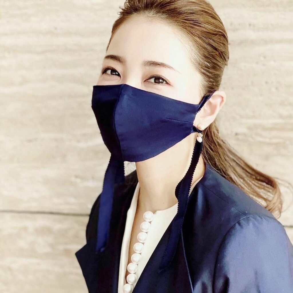 25ansとtroisiemechaco(トロワズィエムチャコ @troisiemechaco )がコラボした、エレ可愛マスク第2弾を、美容プランナーの