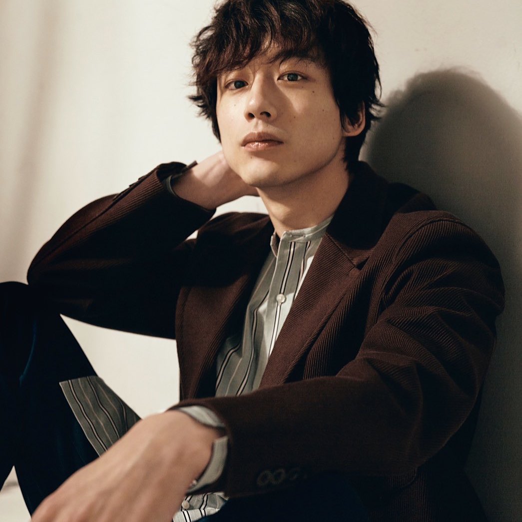 まもなく発売のoggi4月号 人気連載 この人に今 これが聞きたい のゲストは俳優の坂口健太郎さん 潔く シンプルな坂口さんの仕事論 たっぷりと語っていただき Magmoe