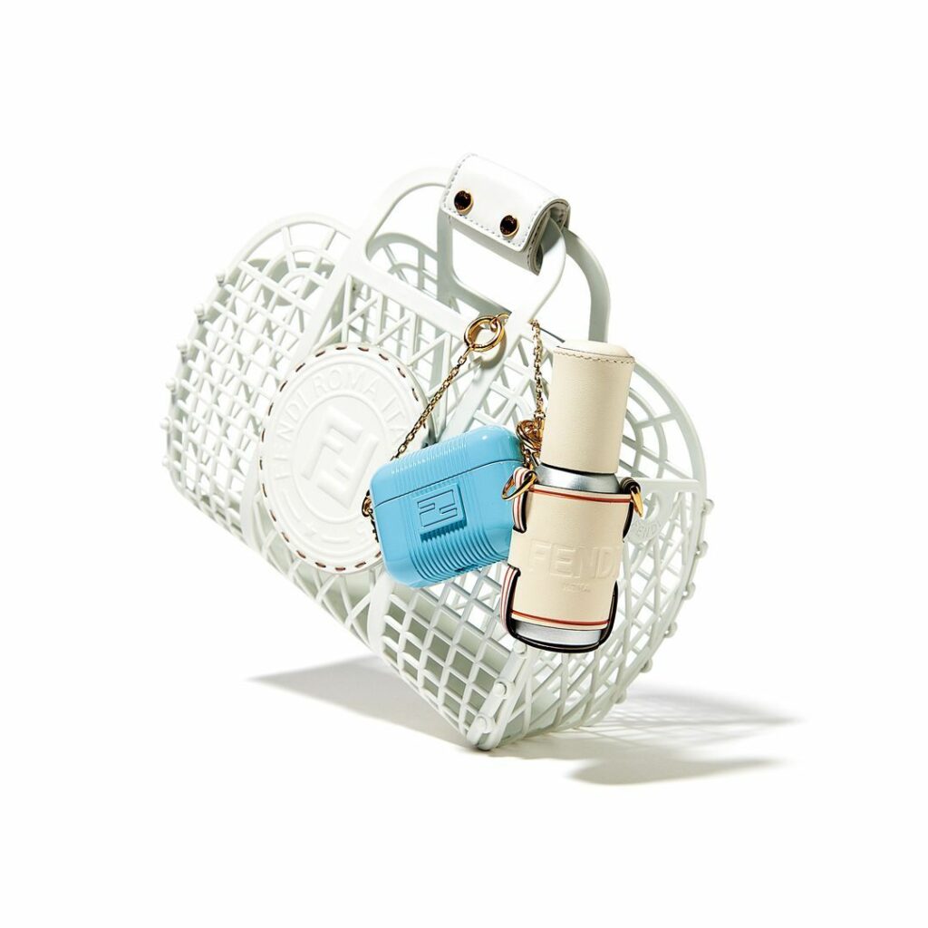 【ファンクショナルなパートナー。】⠀
これからの時代に必要なのは、優れたデザイン + 快適な日常をサポートしてくれる機能性。シンプルなバスケットには、アクセサリ 【ファンクショナルなパートナー。】⠀
これからの時代に必要なのは、優れたデザイン + 快適な日常をサポートしてくれる機能性。シンプルなバスケットには、アクセサリ