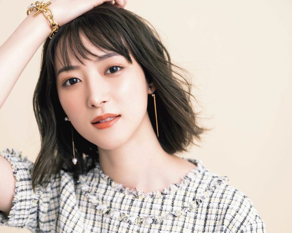 .⠀
マスクが当たり前の生活になって、アイメイクに力を入れるようになったけど、何だか最近マンネリ気味な今日この頃…という方も増えてきたのではないでしょうか?⠀ .⠀
マスクが当たり前の生活になって、アイメイクに力を入れるようになったけど、何だか最近マンネリ気味な今日この頃…という方も増えてきたのではないでしょうか?⠀