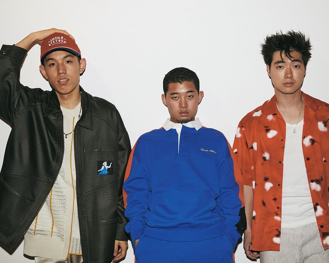 3人集まればどこまでも 四千頭身は新しい道をいく 独特の間で繰り広げられるツッコミや個性的なボケは 若手芸人の中でもひときわ注目を浴びるお笑いトリオ四千頭身 フ Magmoe