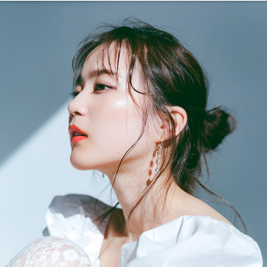 CanCam5月号は、乃木坂46の生田絵梨花さんと松村沙友理さんが登場 春リップでメイクアップしたふたりのかわいい唇に注目してくださいっ