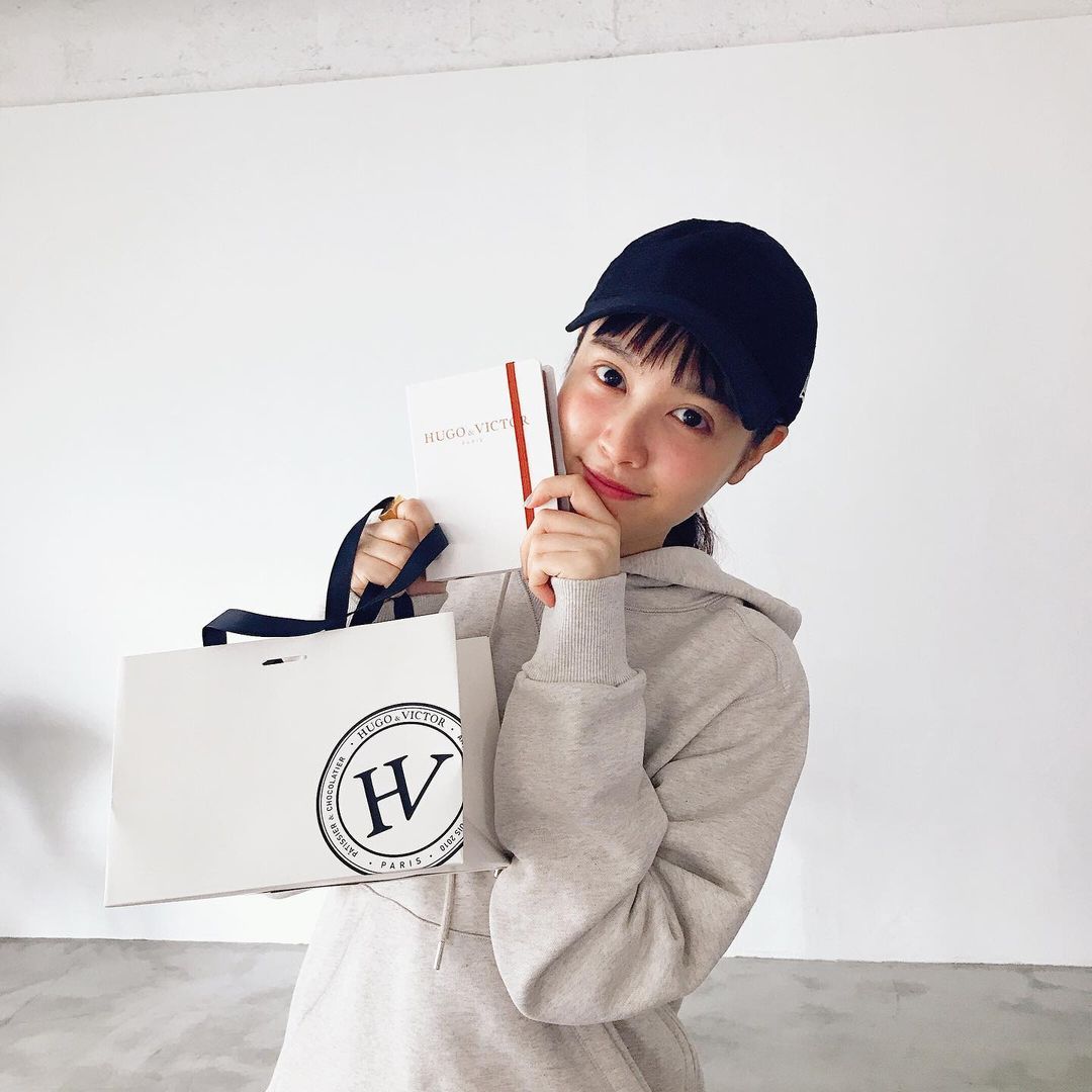 Happy Birthday 松本愛ちゃん いつもどんな撮影も明るくいてくれる愛ちゃん Moreスタッフ一同から大人なチョコをプレゼント ますます楽しい素敵 Magmoe Happy Birthday 松本愛ちゃん いつもどんな撮影も明るくいてくれる愛ちゃん Moreスタッフ一同から大人なチョコをプレゼント ますます楽しい素敵 Magmoe