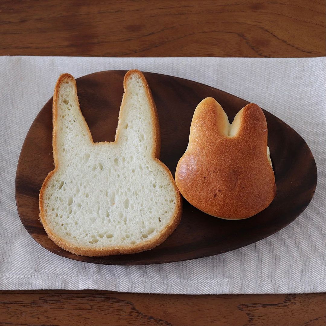 今日のランチはずーっと気になっていたうさぎパン 新高円寺にあるパン屋さん ベーカリー兎座lepus のもので このうさぎ食パンを目にしたときから いつか買う Magmoe 今日のランチはずーっと気になっていたうさぎパン 新高円寺にあるパン屋さん ベーカリー兎座lepus のもので このうさぎ食パンを目にしたときから いつか買う Magmoe
