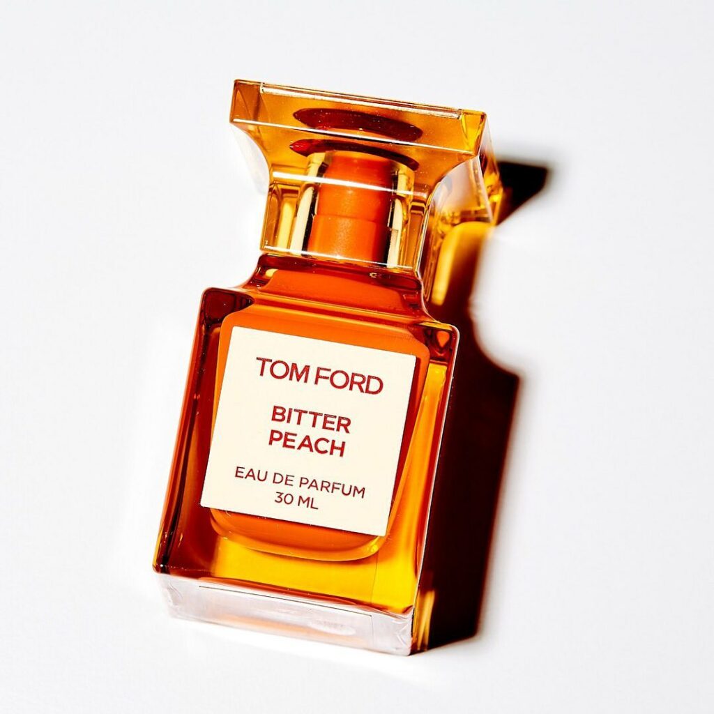 挑発的なほどに甘い香り

【トム フォード ビューティ】の"桃”を主役にしたフレグランスをご紹介！誰をも虜にするような、エロティックで挑発的な香り。