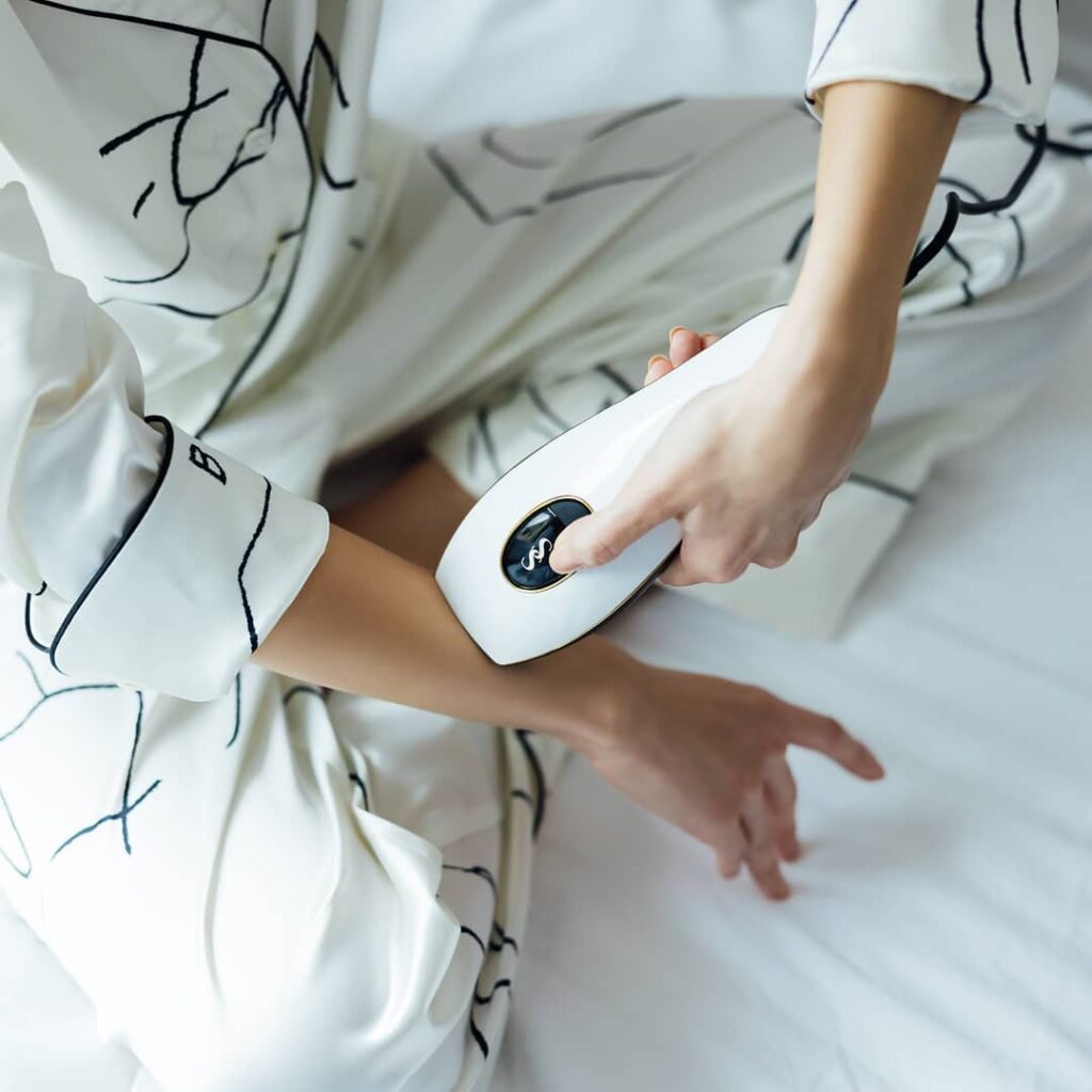 まだまだ肌の露出が少ないし…って油断していない? 紫外線が本格的に強くなる前こそ「脱毛」を始めるチャンス! 自宅で手軽にケアを始められる『スムーズスキン pur まだまだ肌の露出が少ないし…って油断していない? 紫外線が本格的に強くなる前こそ「脱毛」を始めるチャンス! 自宅で手軽にケアを始められる『スムーズスキン pur