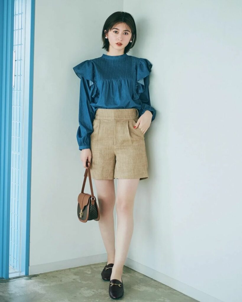 5月27日、今日の東京は曇り夕方から雨。最高気温17度、最低気温16度の予報です（気象庁調べ・17時発表）。
連日の暑さが嘘のようにひんやりしそうな今日のコーデ