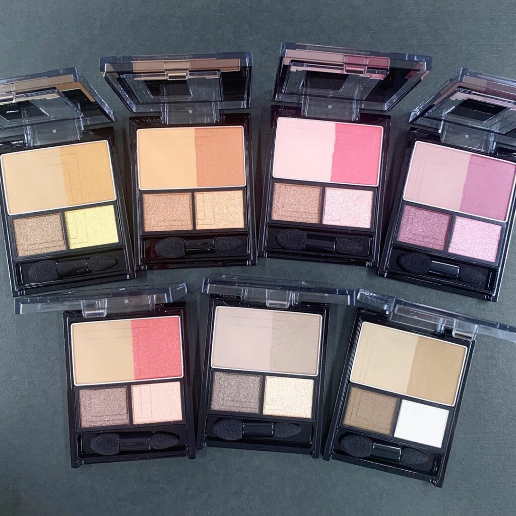 \全色スウォッチでお届け/
ケイトからの新提案「盛らない骨格メイク」のアイシャドウが登場
マスク着用時に、目元を強調できる立体感メイクで話題のアイテムを次々 \全色スウォッチでお届け/
ケイトからの新提案「盛らない骨格メイク」のアイシャドウが登場
マスク着用時に、目元を強調できる立体感メイクで話題のアイテムを次々