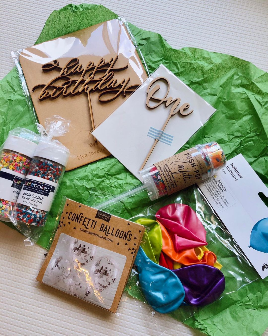 おうちでお祝いする子どものお誕生日 少しでも楽しく 可愛く ハッピーな会にしたいですよね オシャレなおうちバースデーが叶う パーティーグッズをご紹介します Magmoe おうちでお祝いする子どものお誕生日 少しでも楽しく 可愛く ハッピーな会にしたいですよね オシャレなおうちバースデーが叶う パーティーグッズをご紹介します Magmoe