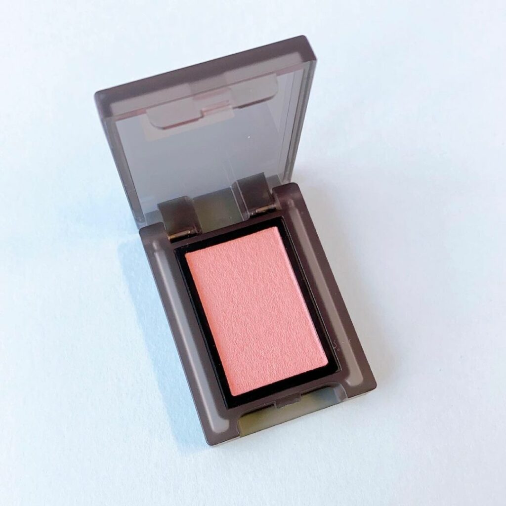 【ヘアメイク長井かおりさん激推し！マスクメイクで活躍するピンクシャドウ】
⁡
VOCE６月号「長井かおりのマスクメイクの教科書～カラーメイク編～」でも紹介したセ