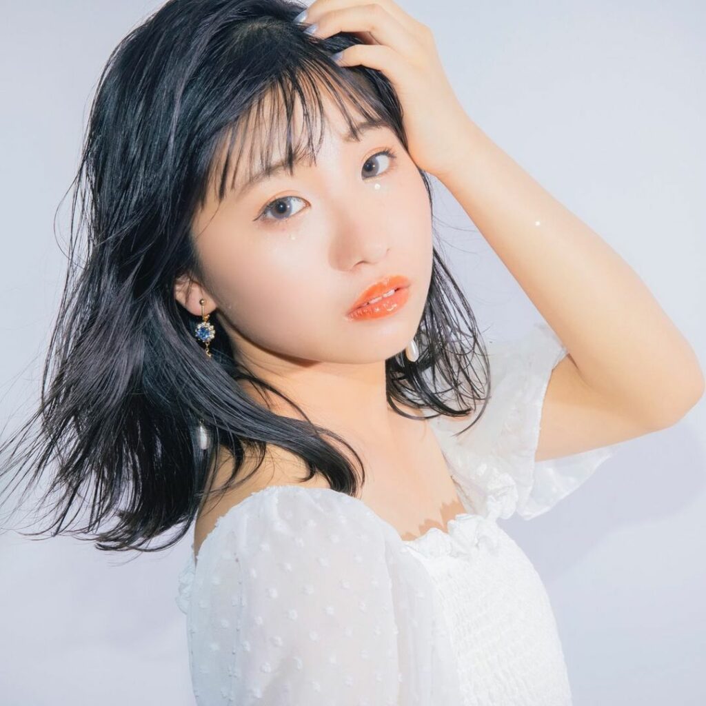 Popteen8月号で、こころんとともにレギュモ9期生としてデビューした、あすちぃ

あすちぃもオーディションで、トップティーンズからレギュモに昇格したよ

J