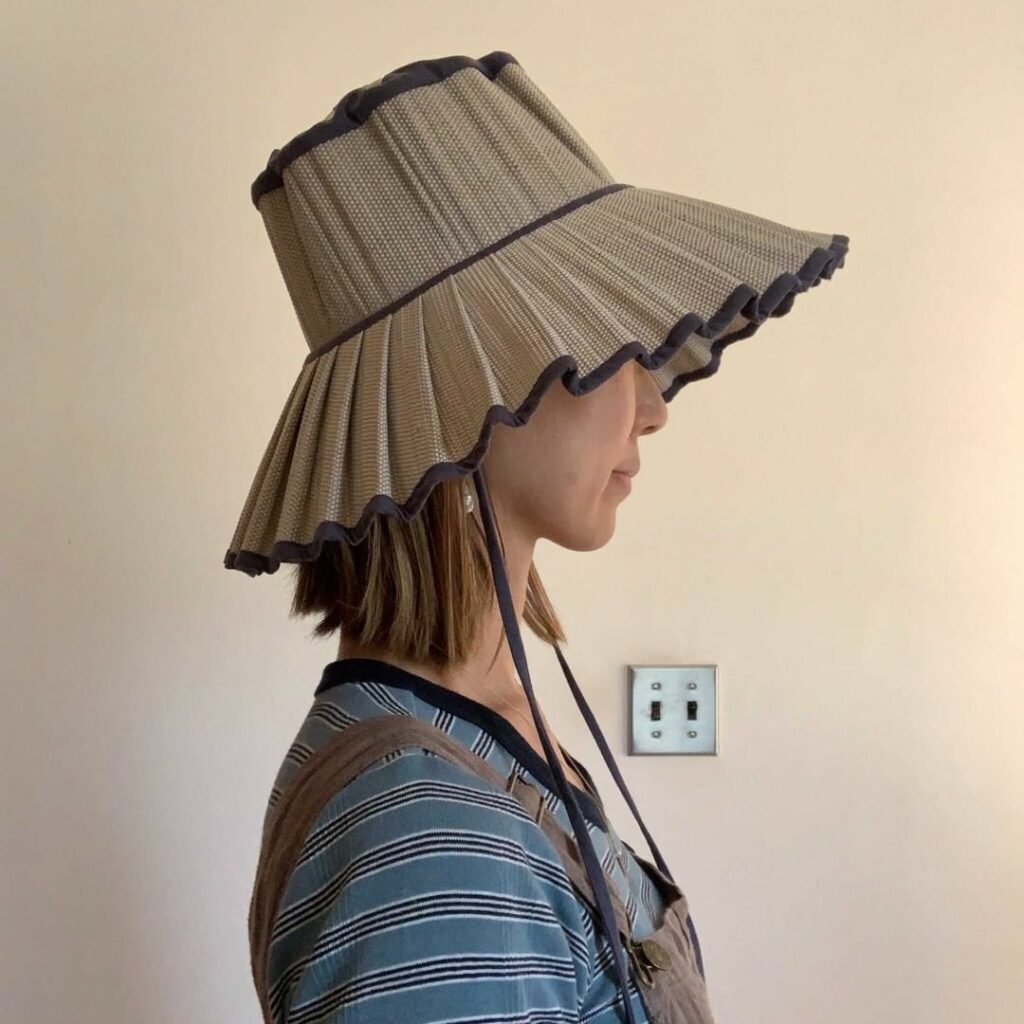 LEEの読者ブロガー LEE100人隊のブログ紹介!
夏は帽子が大活躍!
UVケアに、日よけに、そしておしゃれアイテムとしても。
紹介します。LEE100人 LEEの読者ブロガー LEE100人隊のブログ紹介!
夏は帽子が大活躍!
UVケアに、日よけに、そしておしゃれアイテムとしても。
紹介します。LEE100人