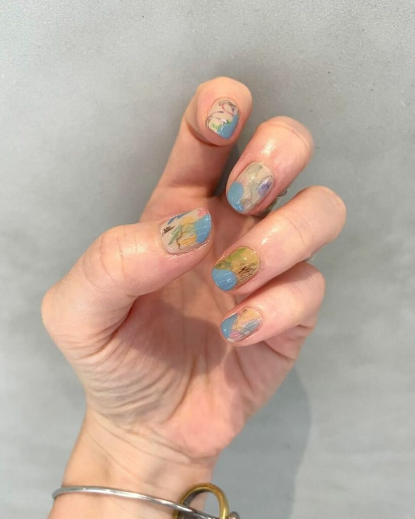 【とっておきのセルフネイル】
ネイリスト・宇都木まりさんがお家でできる簡単デザインをレクチャー！試してみたらぜひ @ginzamagazine をタ