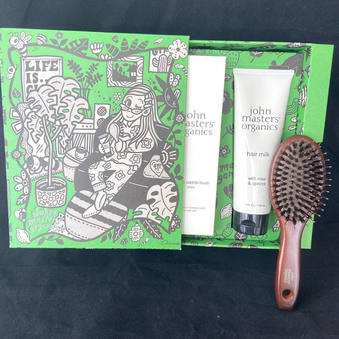 ジョンマスターオーガニック アーティスト イラストレーター Chocomoo 氏 のコラボレーションアイテムが限定で登場7 21数量限定発売 自 Magmoe