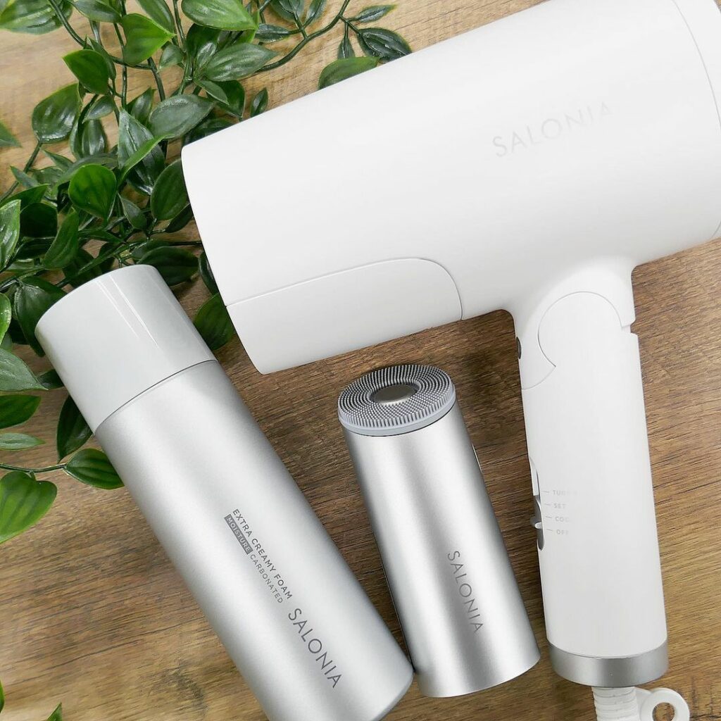 SALONIA（サロニア）の新商品情報をお届け！

◆画像2枚目
「サロニア トリートメントミストドライヤー（￥25,300税込）」※別売り「サロニア トリート