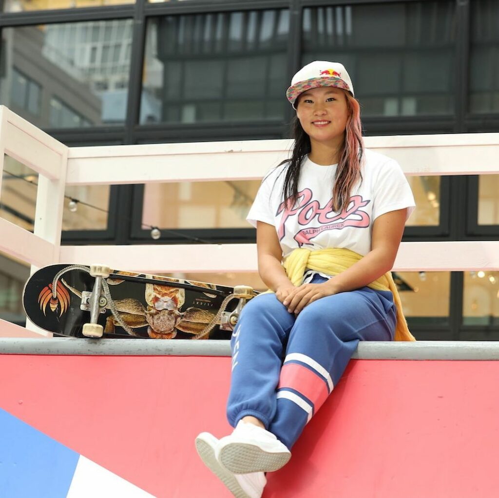 ニュース：スケートボード金メダルの四十住さくら選手が「ラルフ ローレン 銀座」でオリンピック後の初滑り

東京オリンピックのスケートボード女子パークで金メダルを