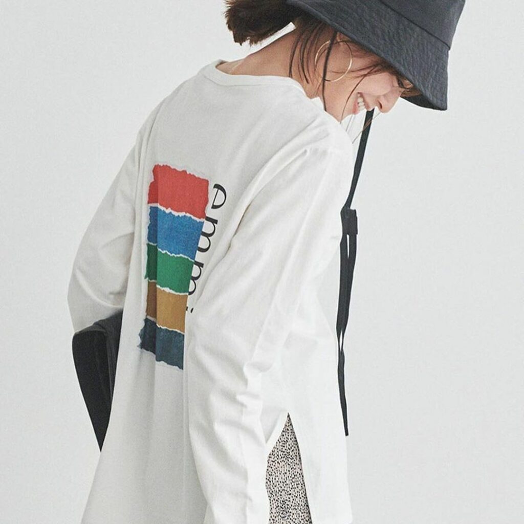 【秋まで活躍するアイテムばかり。「エミ」の新作がウィメンズヘルスショップに登場】

今週ウィメンズヘルスショップに到着したのは、「エミ」の夏でも着られる秋の新作