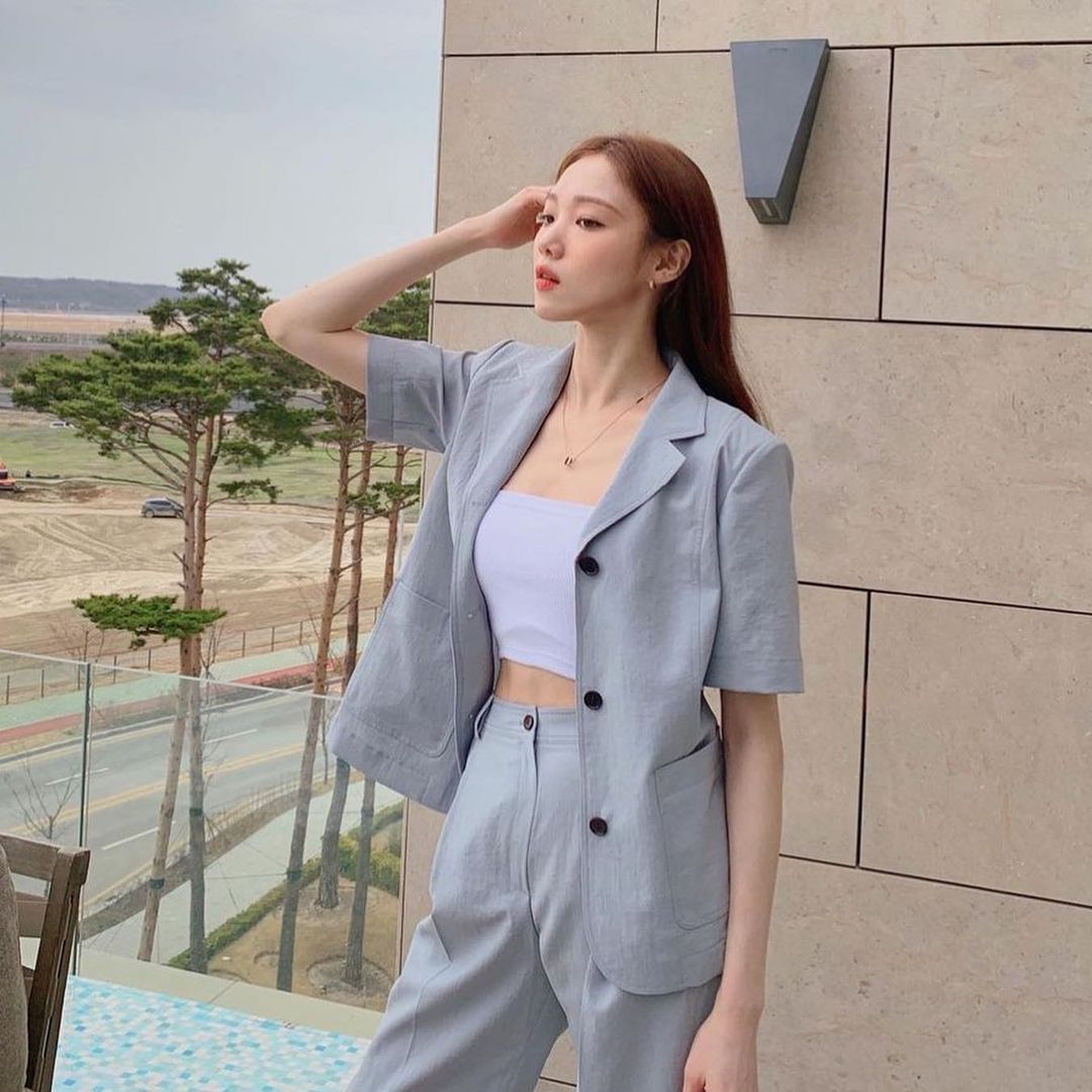 Ellefashion 21年3月に シャネル ビューティ のアンバサダーに起用されたygエンターテイメント所属の女優 イ ソンギョン同じくモデル出身の俳 Magmoe