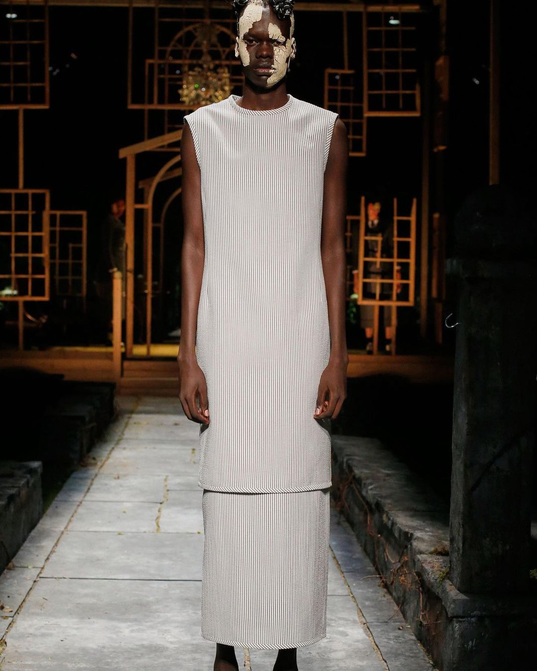 Nyコレクション リポート トム ブラウン Thom Browne がニューヨーク コレクションにカムバック パートナーでメトロポリタン美術館の首席キュレー Magmoe