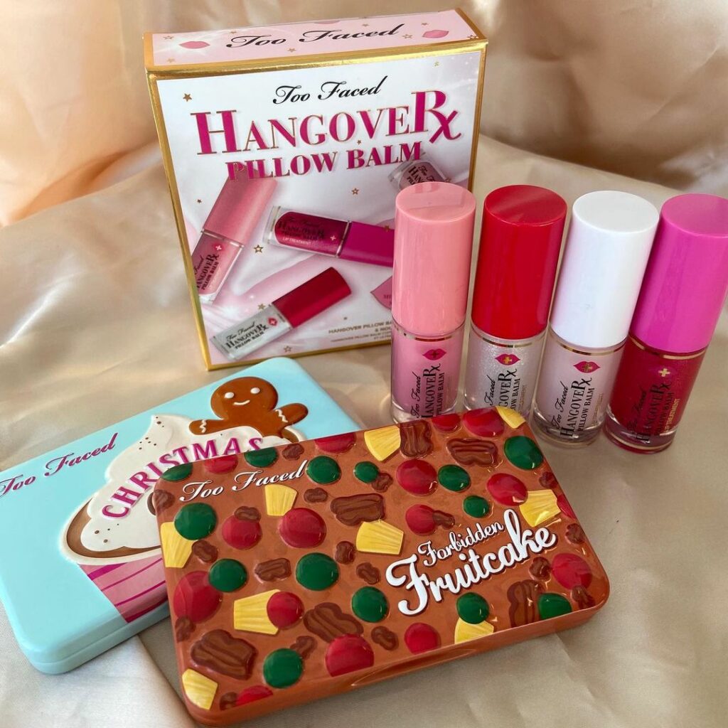 #トゥーフェイスド #ホリデーコレクション ！キュートなスイーツのアイシャドウパレット＆大人気リップセットに注目【スウォッチ付き】

トゥー フェイスドならでは