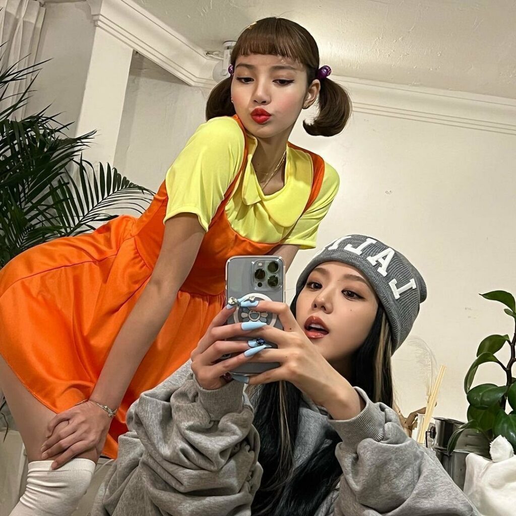 今年のハロウィン、セレブたちはどんな仮装を楽しんでた?やっぱり人気だったのはドラマ「イカゲーム」!さすがのクオリティ!!!と拍手したくなる、セレブの本気コスチュ 今年のハロウィン、セレブたちはどんな仮装を楽しんでた?やっぱり人気だったのはドラマ「イカゲーム」!さすがのクオリティ!!!と拍手したくなる、セレブの本気コスチュ