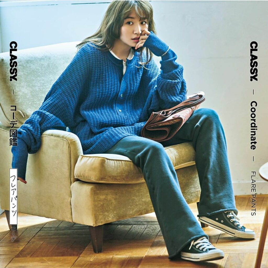 #CLASSYコーデ図鑑
【スラッと美脚見えが叶う
秋のフレアパンツコーデ】

／
何枚目のコーデが好きですか？
コメントで教えてください
＼

トレンドとスタ