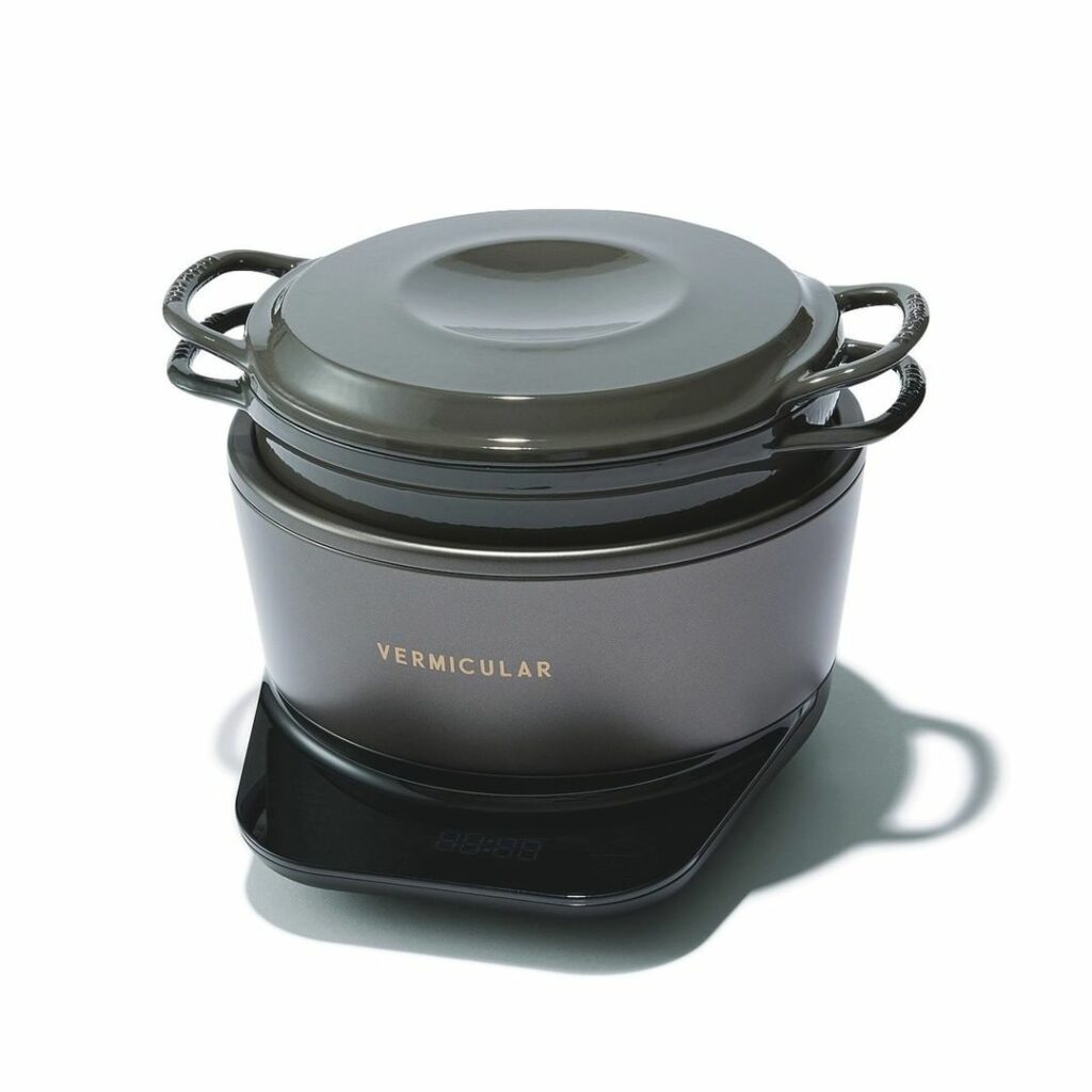 SPURの名物企画「SPO（すぐポチるオンナ）」。1月号では「スモール・グッド・ギフト」な名品を紹介しています〜！

ビューティライターAYANAさんの推薦はバ