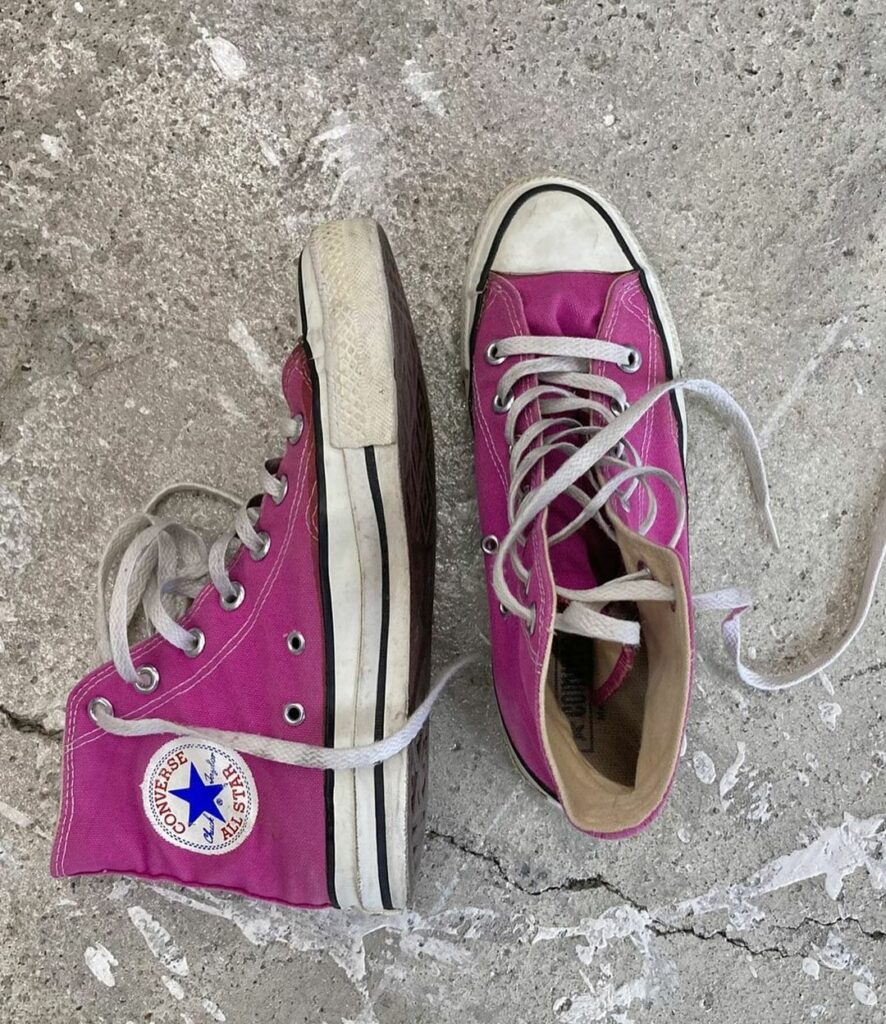 【スニーカー愛が止まらない!】ショップスタッフのmanaeさんにお気に入りの私物スニーカーを見せてもらいました
converse 80s ALL STAR H 【スニーカー愛が止まらない!】ショップスタッフのmanaeさんにお気に入りの私物スニーカーを見せてもらいました
converse 80s ALL STAR H