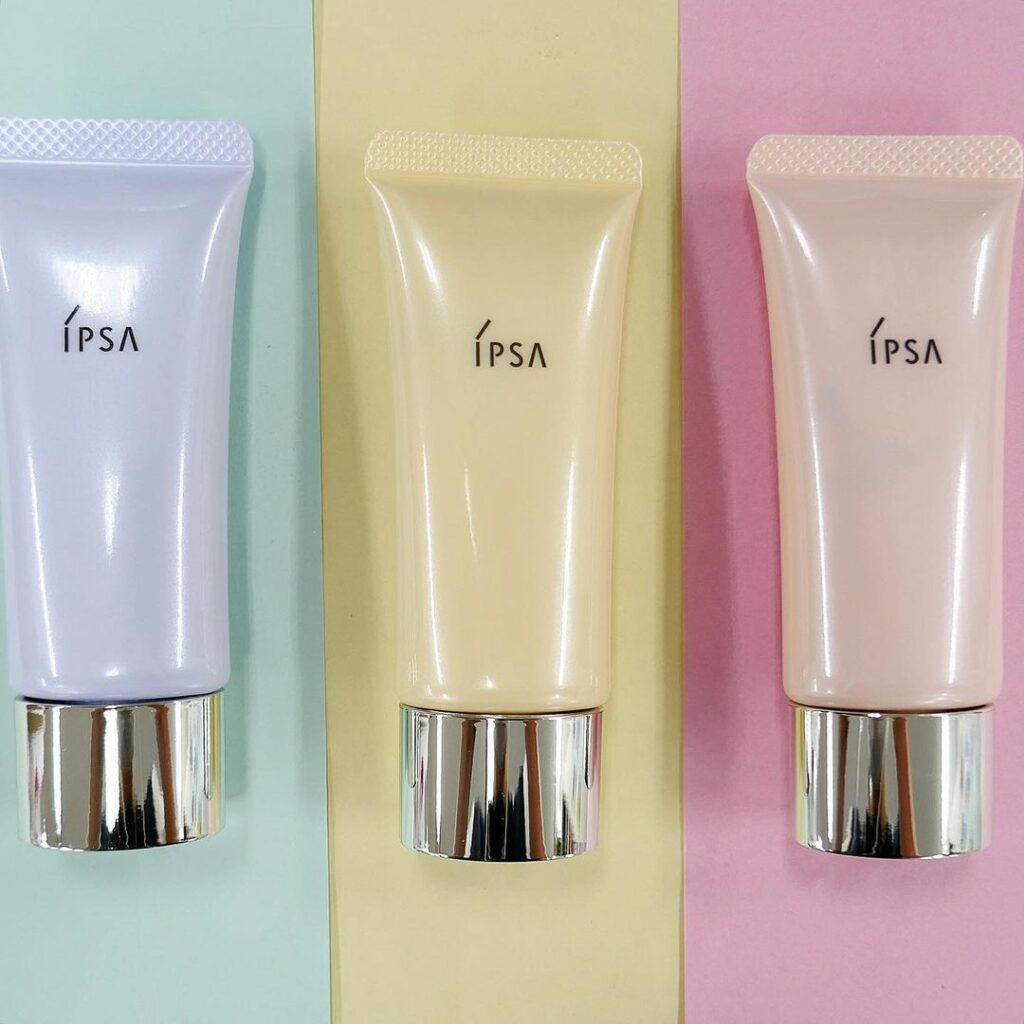 イプサから一人ひとりに合ったカラーで、発光するような透明感をかなえる化粧下地が登場します！

新・下地は、“赤・青・黄の光がバランス良く反射されていることで透明