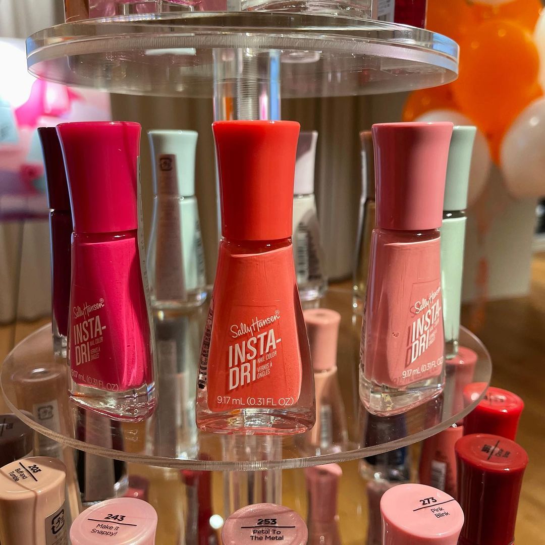 日本メーカー新品 SallyHansen サリーハンセン インスタドライ メイクイットスナッピー 9ml 速乾ネイル dumaninho.com.br