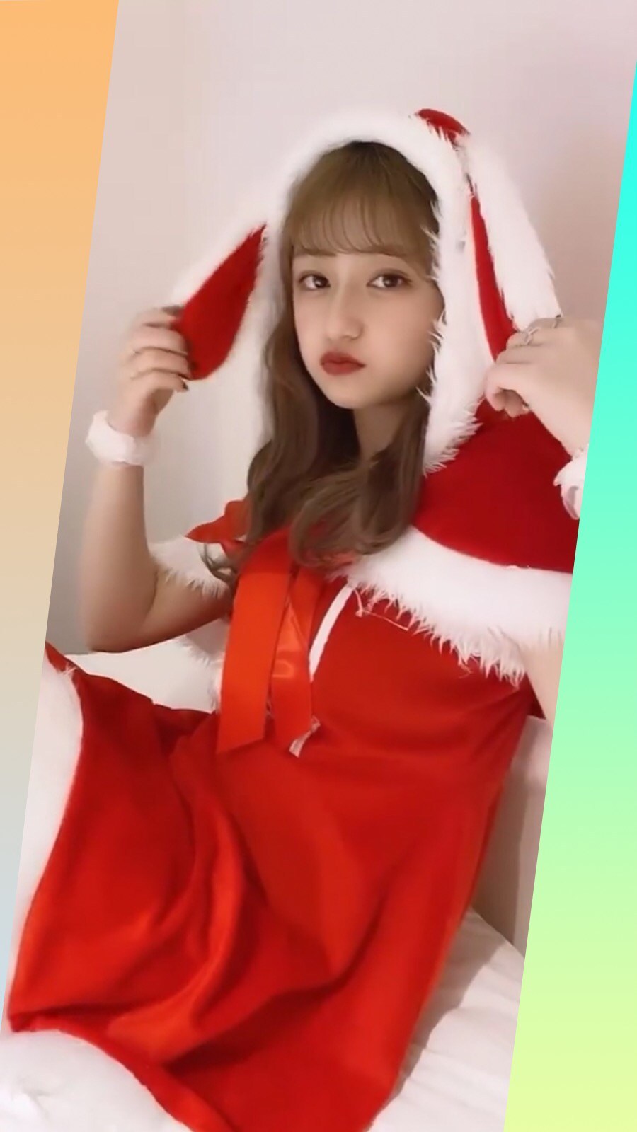 モデルプレスパワープッシュ インスタ美女 を紹介 今回は ふわふわのうさ耳サンタショットがかわいい M I Y Magmoe