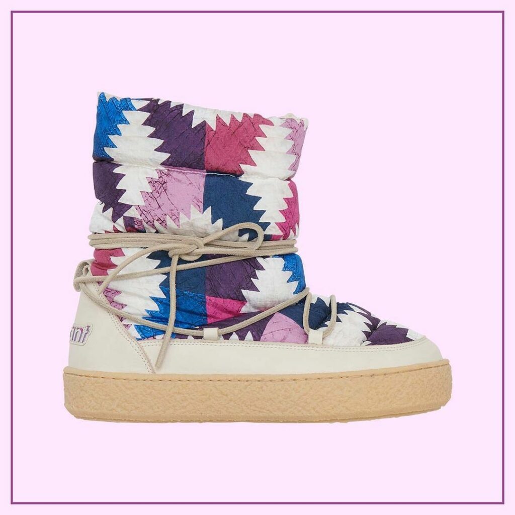 ホリデーシーズンに向けて、VOGUE GIRL編集部がコンシェルジュとしてギフトをセレクト
VOL.2はお出かけ欲がかき立てられる、ステディブランドのシューズを