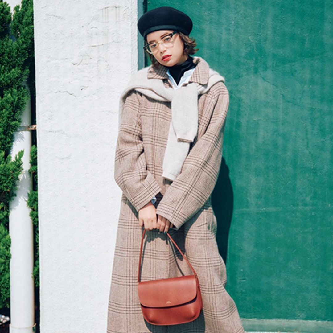 可愛いベースで大人っぽいが叶う フレンチシック名品 前編 トレンドに左右されることなく Moreの誌面に何度も登場するフレンチシックなアイテムたち 掲 Magmoe