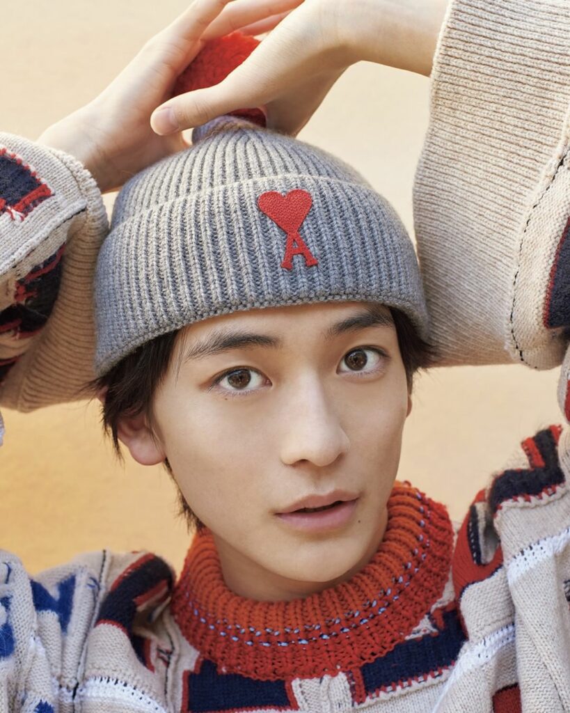 20歳、俳優・高橋文哉の素顔 
高い演技力で頭角を現した若手俳優・高橋文哉。役にのめり込み没入するストイックなその姿には、若さを感じさせない圧倒されるほど
