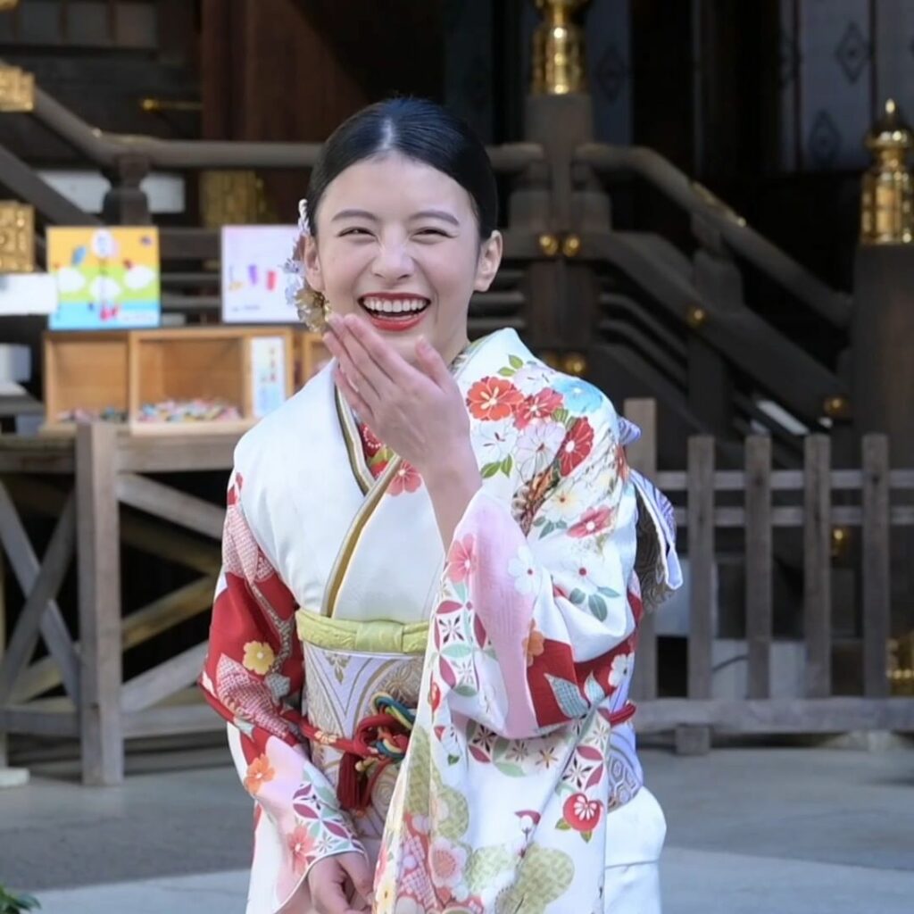 でぐたん成人おめでとう

STモデル #出口夏希 の「新成人おひろめ取材会」動画
レポート記事はSeventeen-Webにアップしたよ
（プロフィール欄からサ