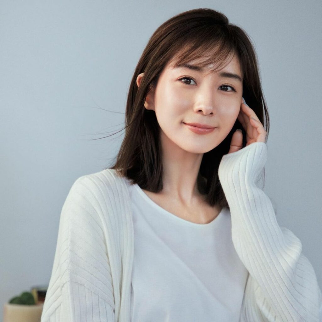 冬本番の乾燥しやすいシーズンに向けて、美のカリスマ・田中みな実さんが実践するお手入れ法をレクチャーいただきました

「スチーマー ナノケア」「イオン美顔器 イオ