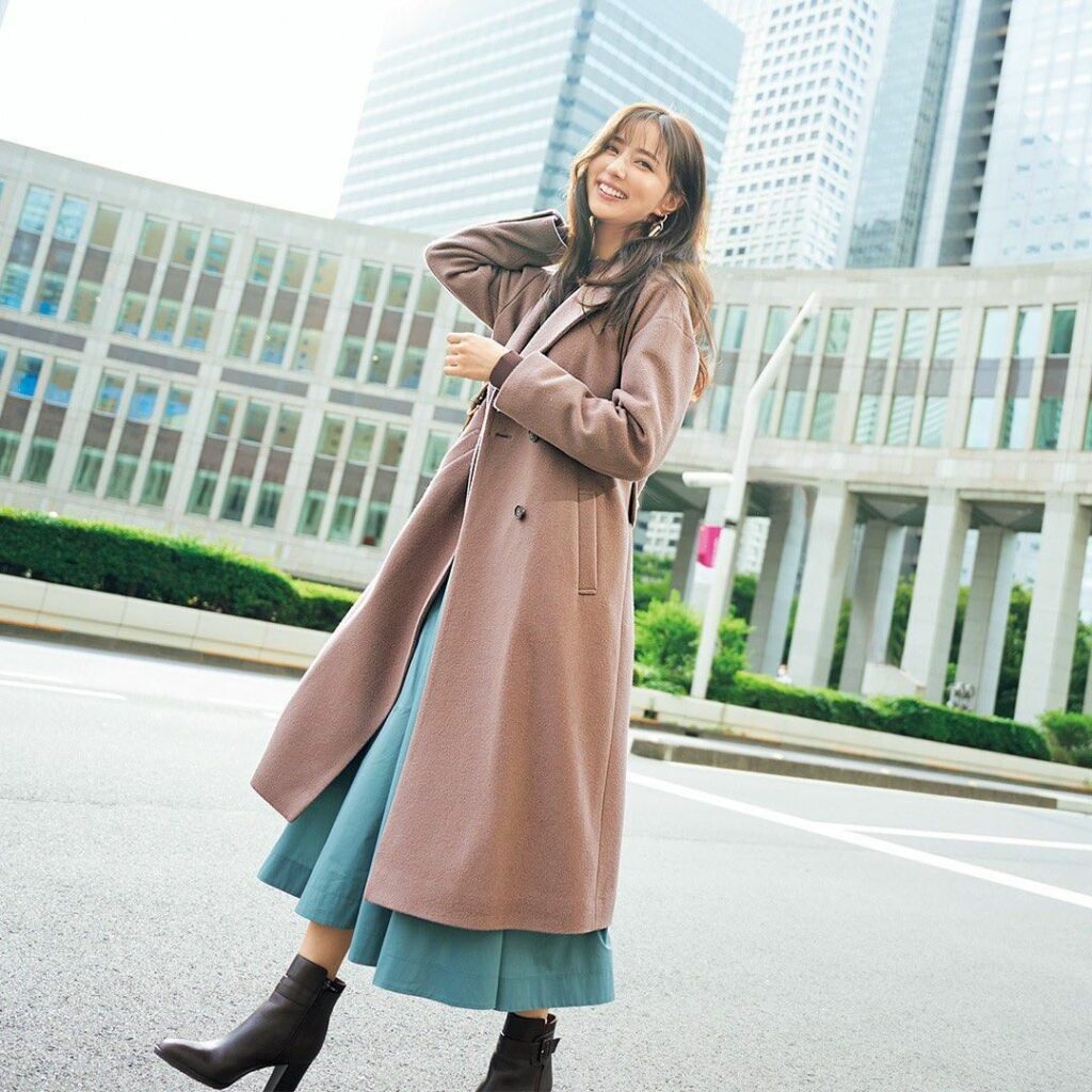 1月17日《毎日レディコーデ》
ロング丈のドロップショルダーなコートであったか通勤元気に1週間をスタートしましょ
※アイテムの詳細は美人百花.comでチェック 1月17日《毎日レディコーデ》
ロング丈のドロップショルダーなコートであったか通勤元気に1週間をスタートしましょ
※アイテムの詳細は美人百花.comでチェック