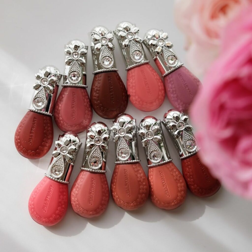 【#ジルスチュアート】早くもサマーコレクション解禁リップ&チークが可愛すぎるんです
「かわいい」と思ったら「」でコメントしてください
━━━━━━━━━━━━ 【#ジルスチュアート】早くもサマーコレクション解禁リップ&チークが可愛すぎるんです
「かわいい」と思ったら「」でコメントしてください
━━━━━━━━━━━━