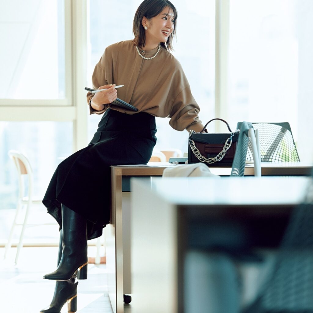 /
このコーデを真似したいと思ったら、
コメントにをください!
\
.
2月9日(水)、
コンサバなイメージが強い、
黒の「ボックススカート」は、 /
このコーデを真似したいと思ったら、
コメントにをください!
\
.
2月9日(水)、
コンサバなイメージが強い、
黒の「ボックススカート」は、