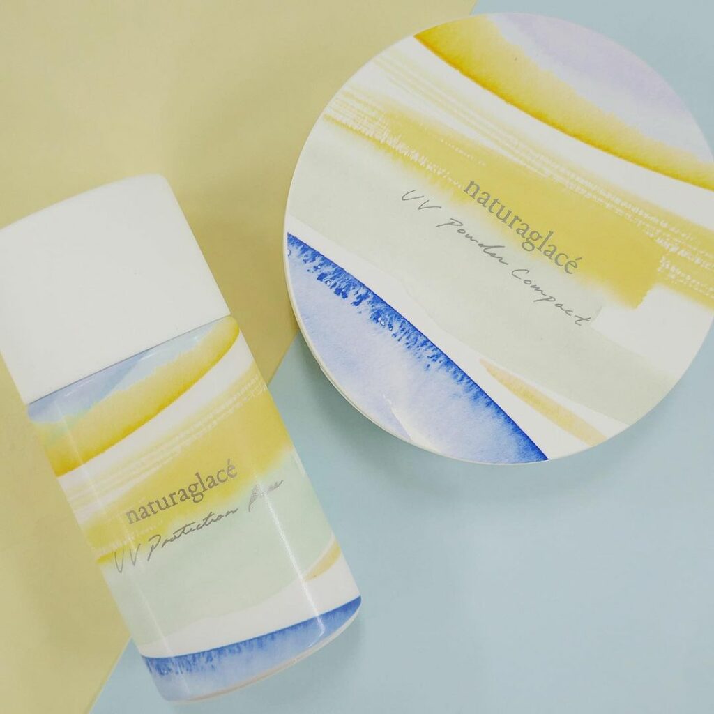 ナチュラグラッセのUVシリーズから限定アイテムが登場します!
紫外線、ブルーライト、近赤外線の3つの光を徹底的にガードしながら、日中の肌を快適に整える2アイテム ナチュラグラッセのUVシリーズから限定アイテムが登場します!
紫外線、ブルーライト、近赤外線の3つの光を徹底的にガードしながら、日中の肌を快適に整える2アイテム